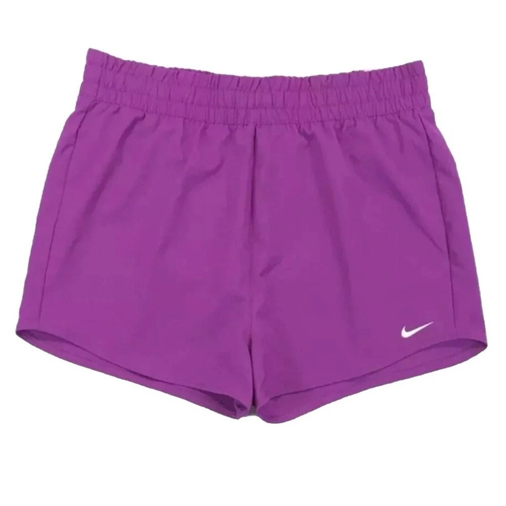 Nike Girls dri-fit loose fit lined purple Shorts size M